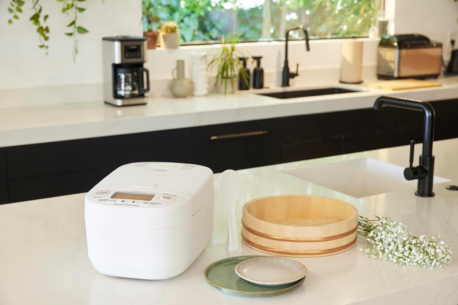 imageZojirushi NWYNC10WA Induction Rice Cooker and Warmer 55 Cup White